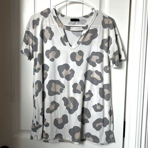 Leopard keyhole shirt